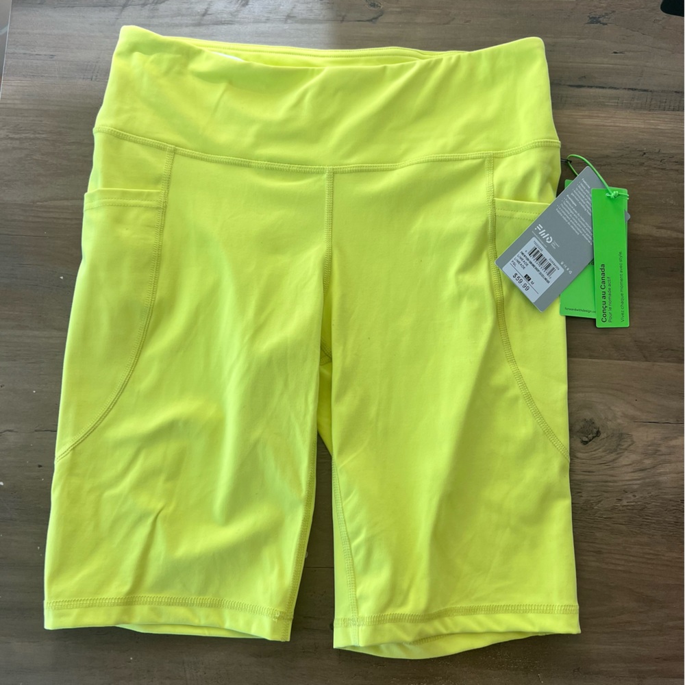 FWD Women’s Training 10” Bike Shorts - colour Limeade - size Medium